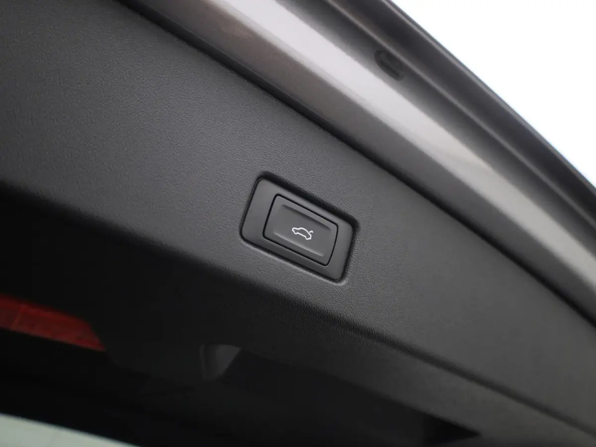 45 quattro Advanced edition 82 kWh | Demo | Navigatie | Stoelverwarming | Camera | Parkeersensoren | Cruise control | 19 Inch Velgen |
