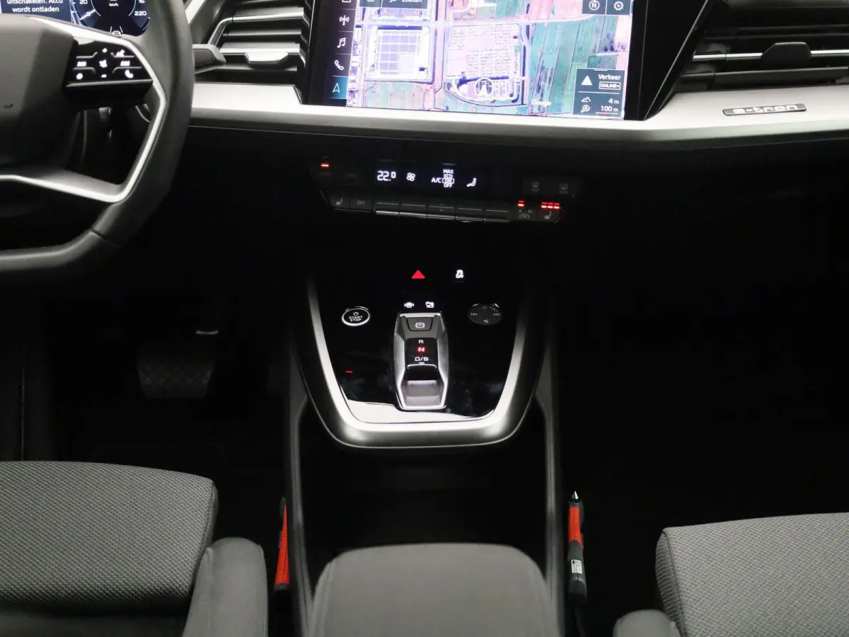 45 quattro Advanced edition 82 kWh | Demo | Navigatie | Stoelverwarming | Camera | Parkeersensoren | Cruise control | 19 Inch Velgen |
