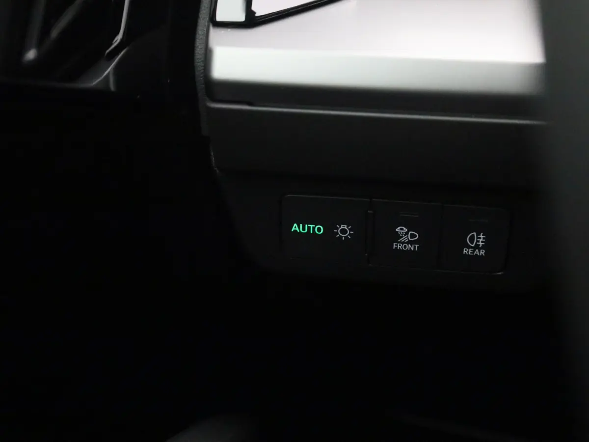 45 quattro Advanced edition 82 kWh | Demo | Navigatie | Stoelverwarming | Camera | Parkeersensoren | Cruise control | 19 Inch Velgen |