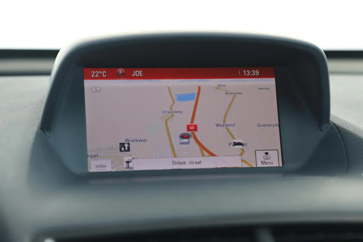 1.4 T Innovation 140PK Trekhaak Navigatie Achteruitrijcamera LMV Climate Cruise Control