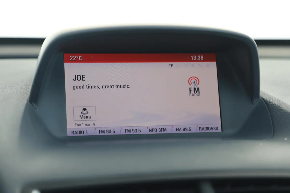 1.4 T Innovation 140PK Trekhaak Navigatie Achteruitrijcamera LMV Climate Cruise Control
