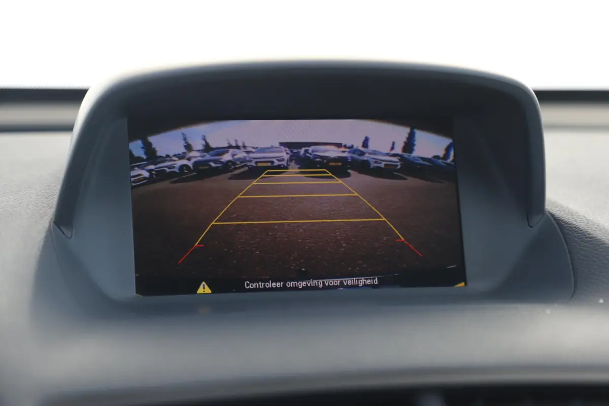 1.4 T Innovation 140PK Trekhaak Navigatie Achteruitrijcamera LMV Climate Cruise Control