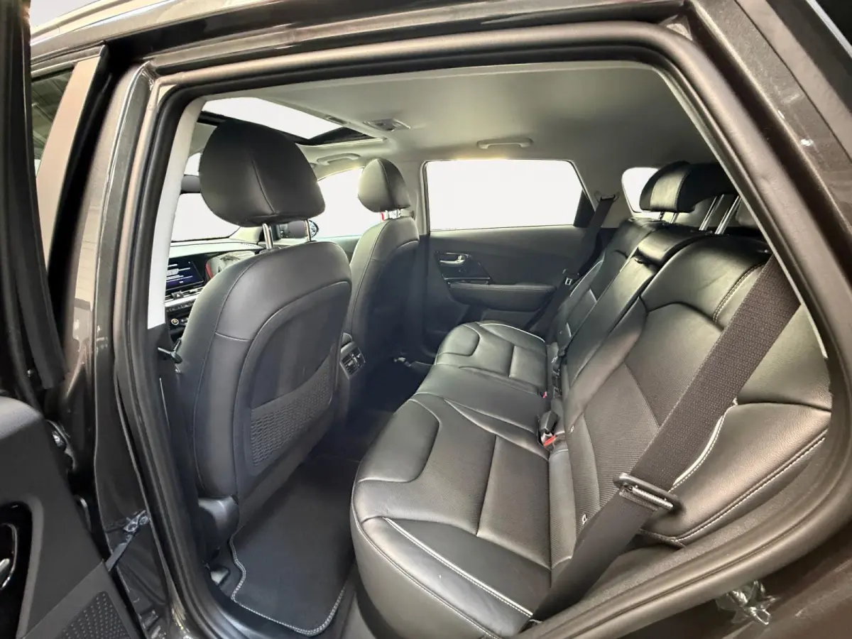 ExecutiveLine 64 kWh Full options | Stoelverwarming + verkoeling | Navigatie / Carplay | Dodehoekdetectie | Memory seat
