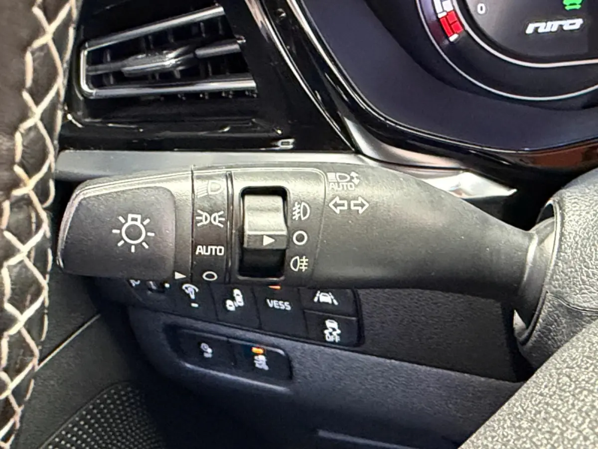 ExecutiveLine 64 kWh Full options | Stoelverwarming + verkoeling | Navigatie / Carplay | Dodehoekdetectie | Memory seat