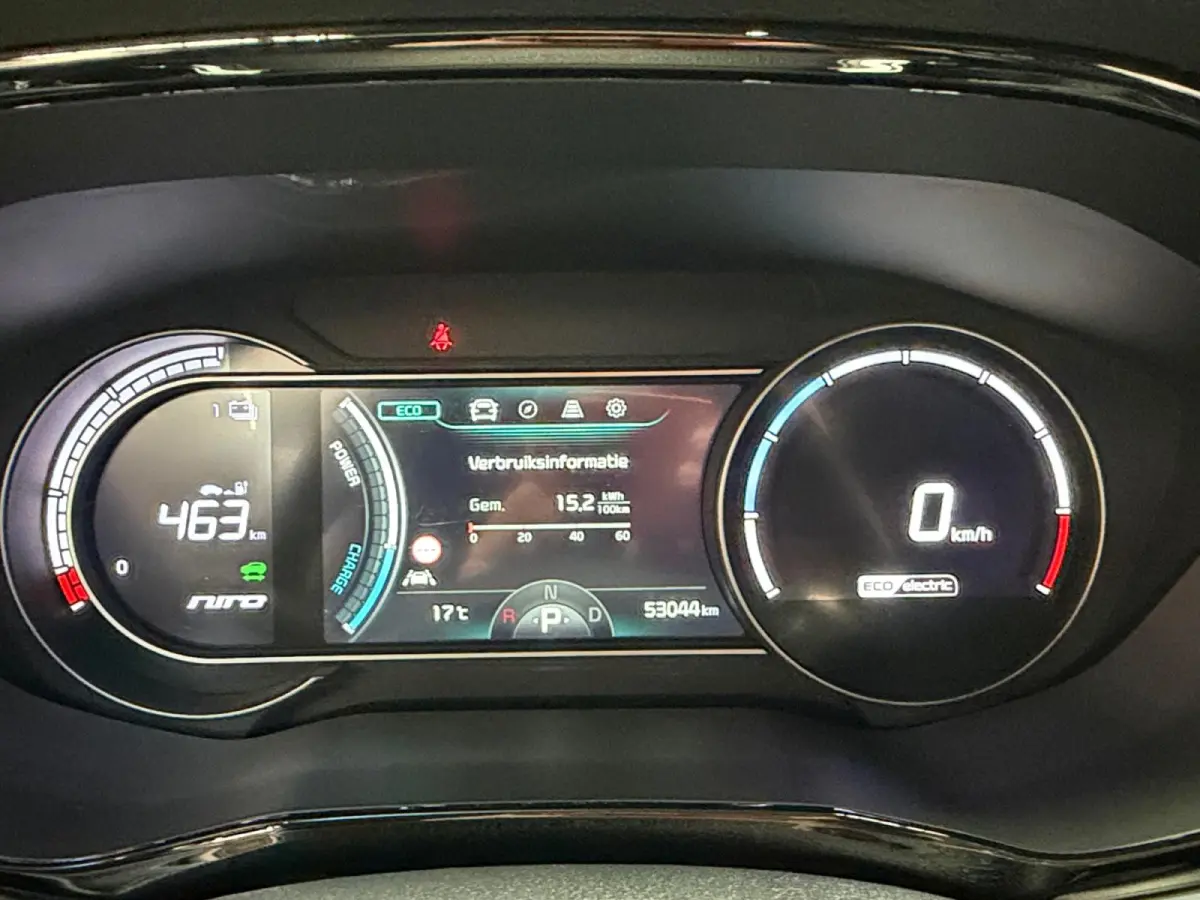 ExecutiveLine 64 kWh Full options | Stoelverwarming + verkoeling | Navigatie / Carplay | Dodehoekdetectie | Memory seat