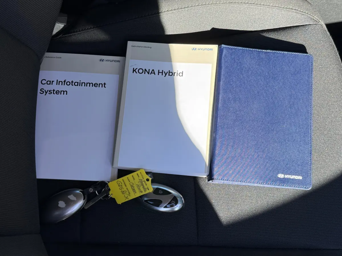 1.6 GDI HEV Comfort Afneembare Trekhaak / 1100 kg Trekgewicht / 1e Eigenaar / Hybride / Automaat / Adaptieve cruise control / Achteruitrijcamera / Parkeersensoren / Navigatiesysteem / Apple 