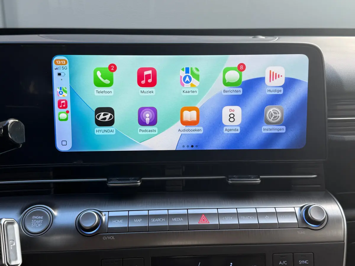 1.6 GDI HEV Comfort Afneembare Trekhaak / 1100 kg Trekgewicht / 1e Eigenaar / Hybride / Automaat / Adaptieve cruise control / Achteruitrijcamera / Parkeersensoren / Navigatiesysteem / Apple 