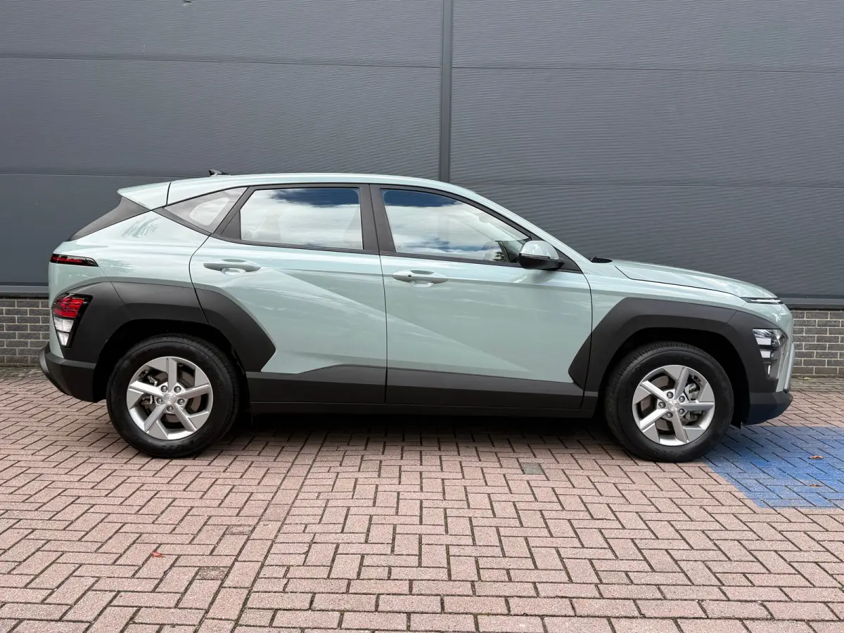 1.6 GDI HEV Comfort Afneembare Trekhaak / 1100 kg Trekgewicht / 1e Eigenaar / Hybride / Automaat / Adaptieve cruise control / Achteruitrijcamera / Parkeersensoren / Navigatiesysteem / Apple 