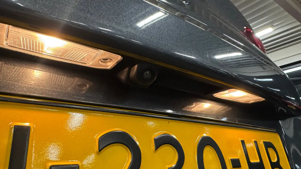 1.6 GDI HEV 105PK PREMIUM SKY AUTOMAAT / NAVI / LEDER / CLIMA / FULL-LED / PDC /  CAMERA / KEYLESS / PANO. DAK / ORG. NL. !!