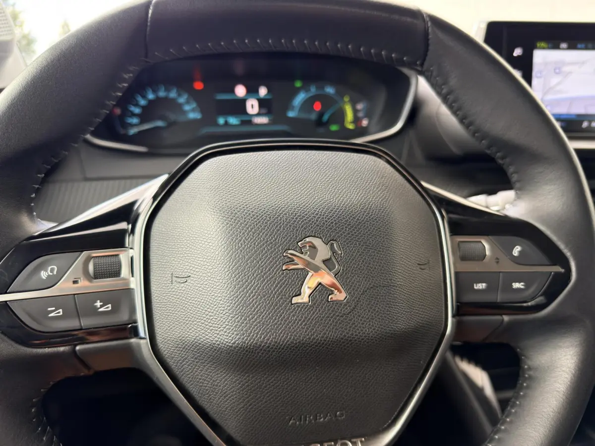 EV Blue Lease Allure AppleCarplay|Led|Cruise|PDC
