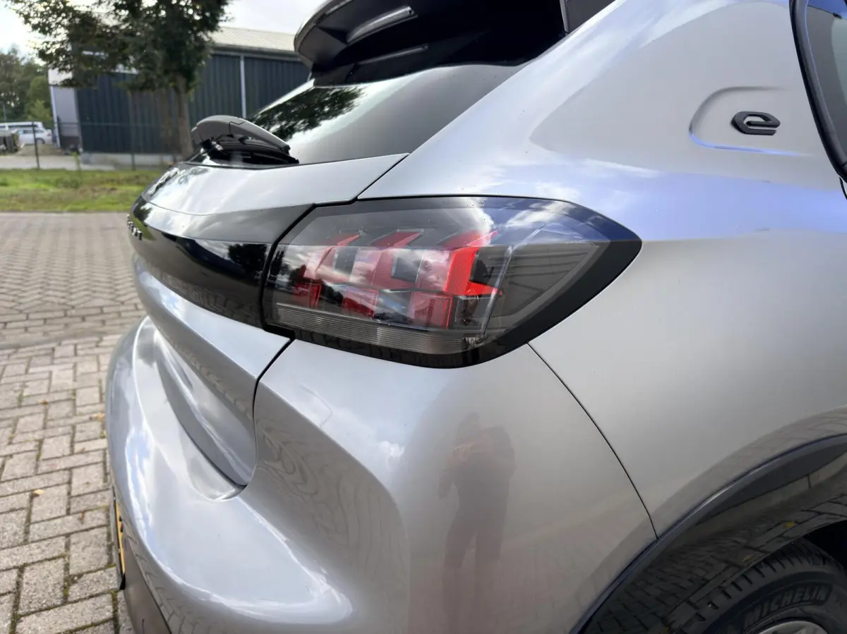 EV Blue Lease Allure AppleCarplay|Led|Cruise|PDC