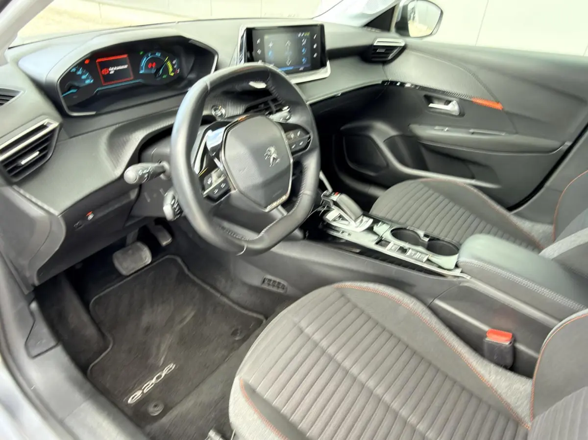 EV Blue Lease Allure AppleCarplay|Led|Cruise|PDC