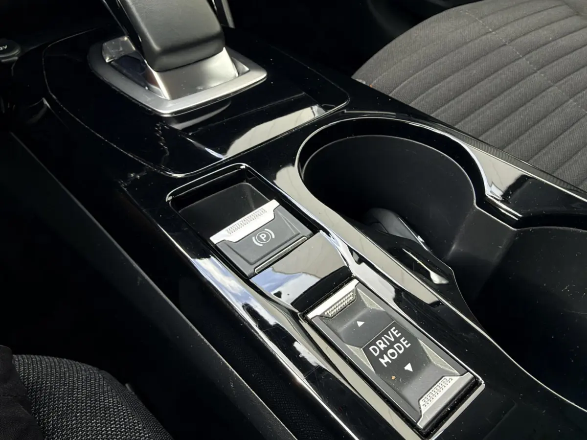 EV Blue Lease Allure AppleCarplay|Led|Cruise|PDC
