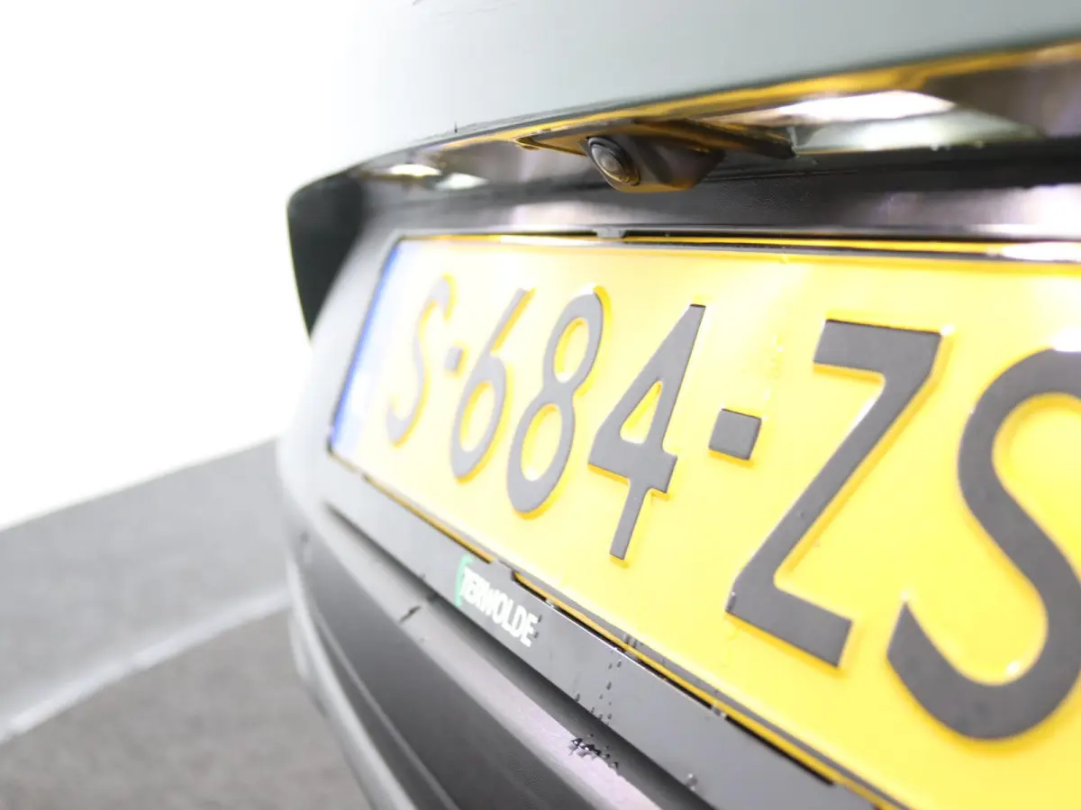 TCe 100 ECO-G Expression | Navigatie | Achteruitrijcamera |