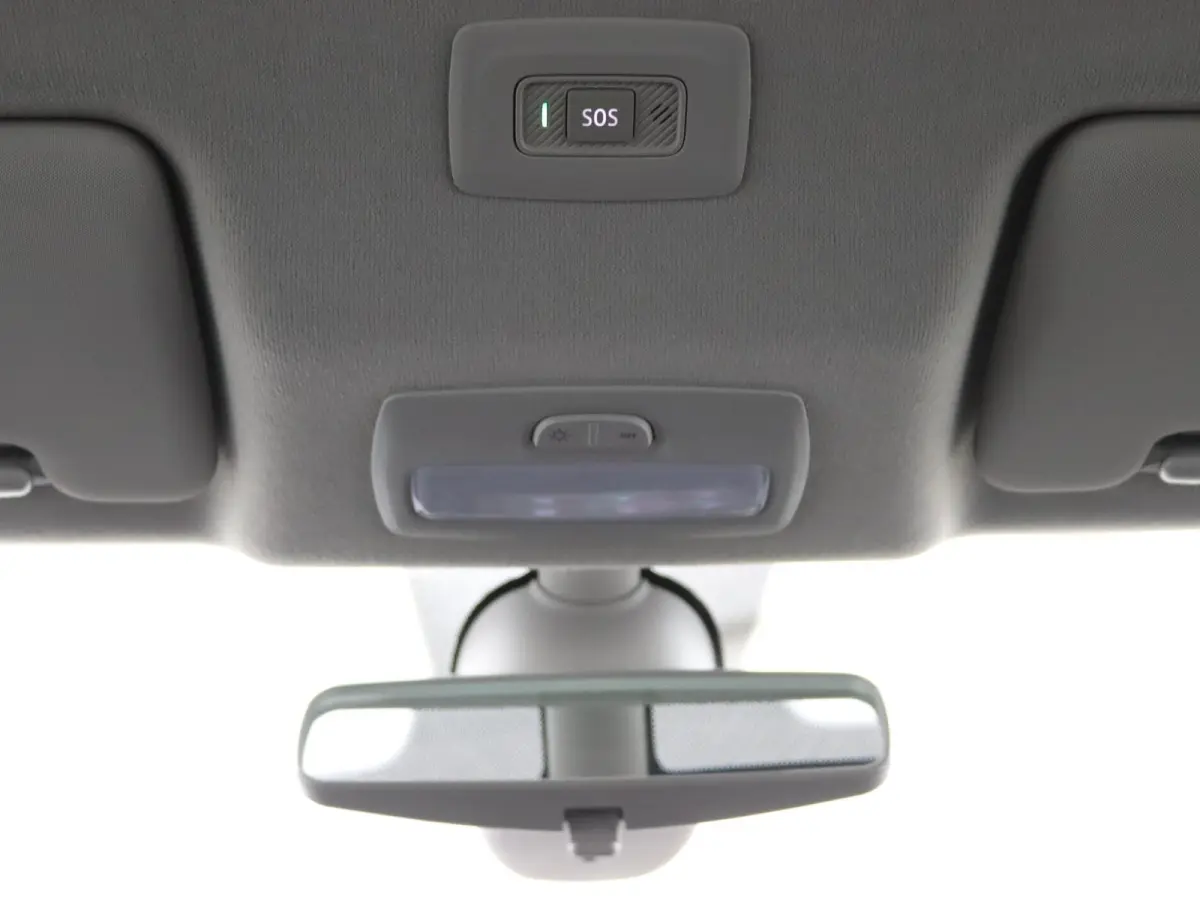 TCe 100 ECO-G Expression | Navigatie | Achteruitrijcamera |