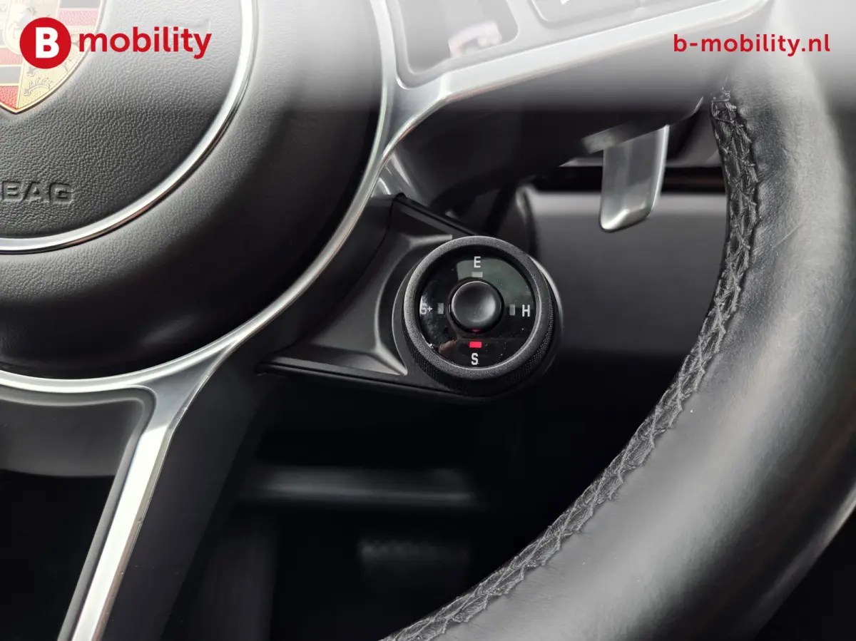 3.0 E-Hybrid Sport Chrono Dealer Auto! Panoramadak Trekhaak 3500kg | BOSE | PDLS | Achteruitrijcamera | Leer | Stoelverwarming