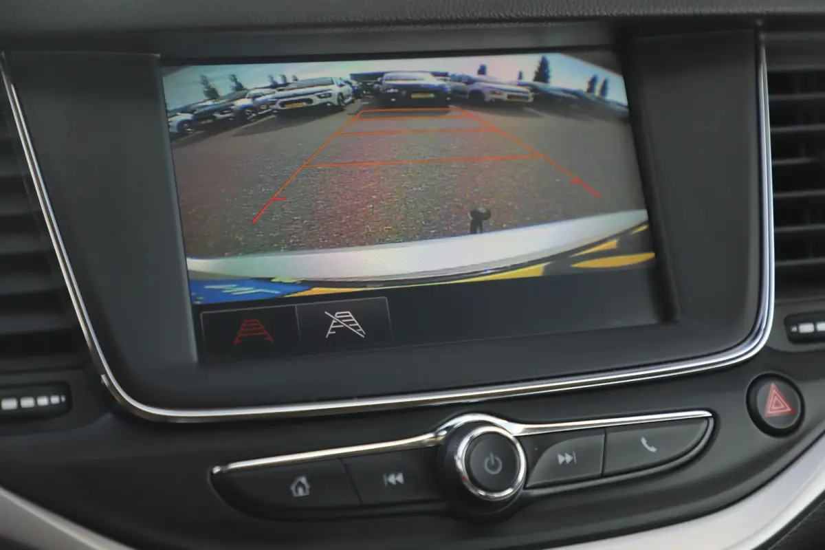 1.2 Edition 131PK Trekhaak Navigatie Achteruitrijcamera Carplay Android Climate Cruise Control
