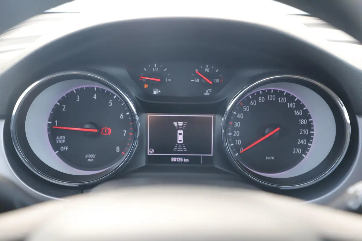 1.2 Edition 131PK Trekhaak Navigatie Achteruitrijcamera Carplay Android Climate Cruise Control