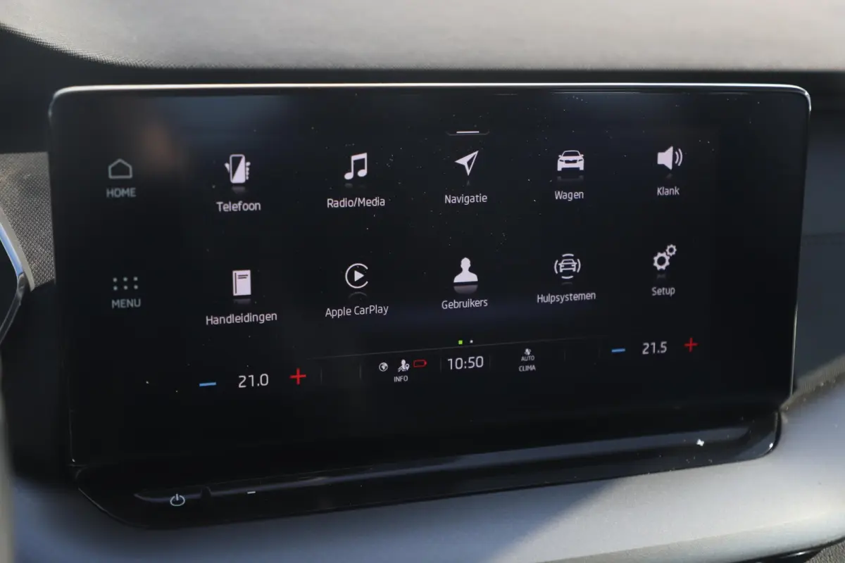 1.0 e-TSI Business Edition 110PK Automaat Trekhaak Navigatie Climate Cruise Control LMV Elektrische Achterklep