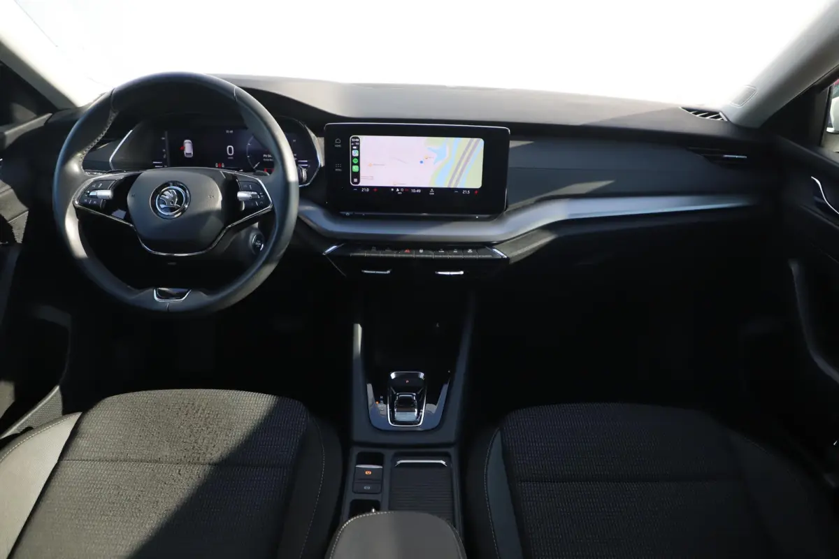 1.0 e-TSI Business Edition 110PK Automaat Trekhaak Navigatie Climate Cruise Control LMV Elektrische Achterklep