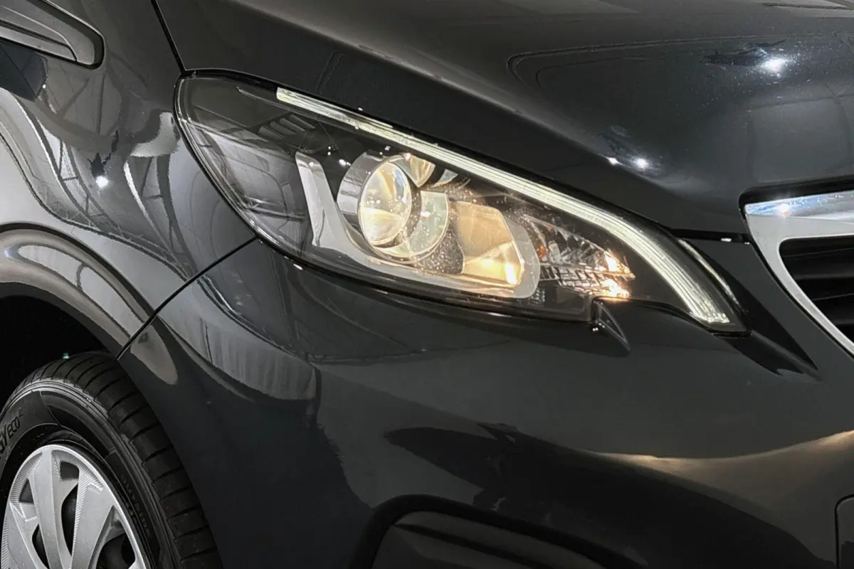 1.0 e-VTi Active Airco Metallic NL-Auto BTW