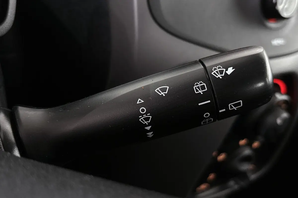 1.0 e-VTi Active Airco Metallic NL-Auto BTW