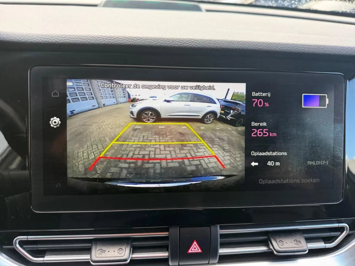 ExecutiveLine 64 kWh | LEDER | CAMERA | JBL | STOELVERWARMING/ VENTILATIE | PARKEERSENSOR |