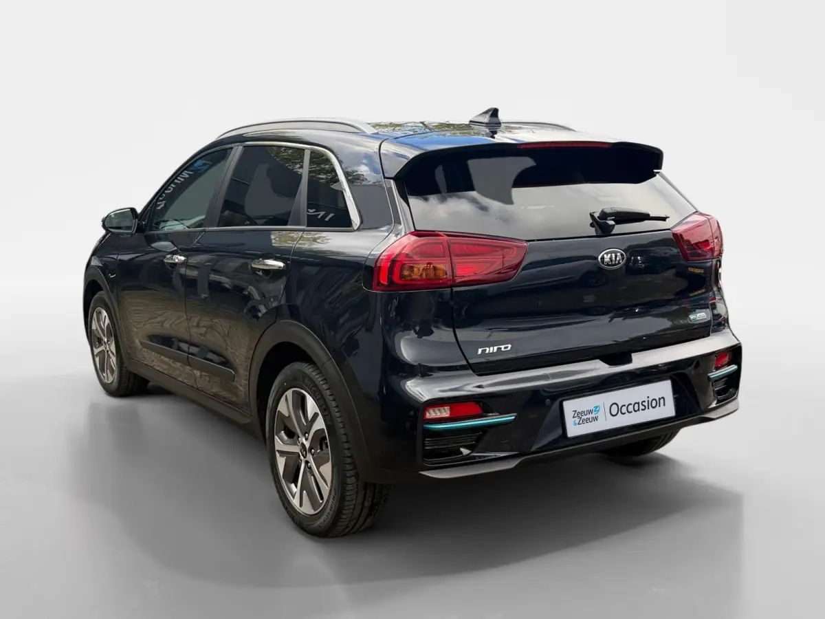 ExecutiveLine 64 kWh | LEDER | CAMERA | JBL | STOELVERWARMING/ VENTILATIE | PARKEERSENSOR |