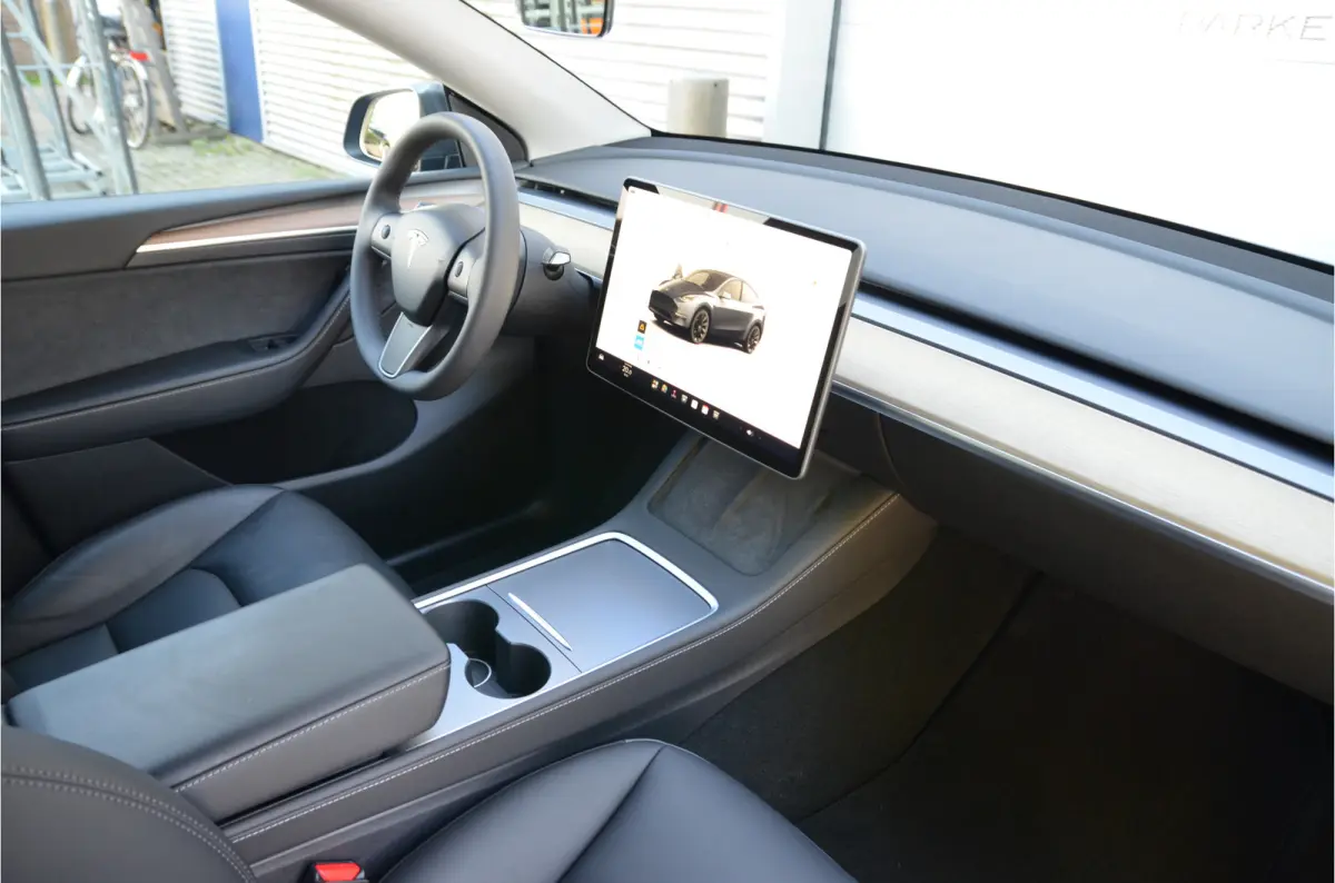RWD 58 kWh AutoPilot3.0 Ryzen, LFP Accu, 20" Alu, SOH 93,8%
