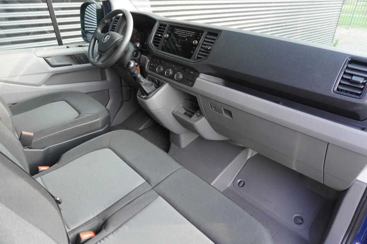 140pk L3H2/L2H1 Trekhaak Camera Navigatie Apple Carplay Airco