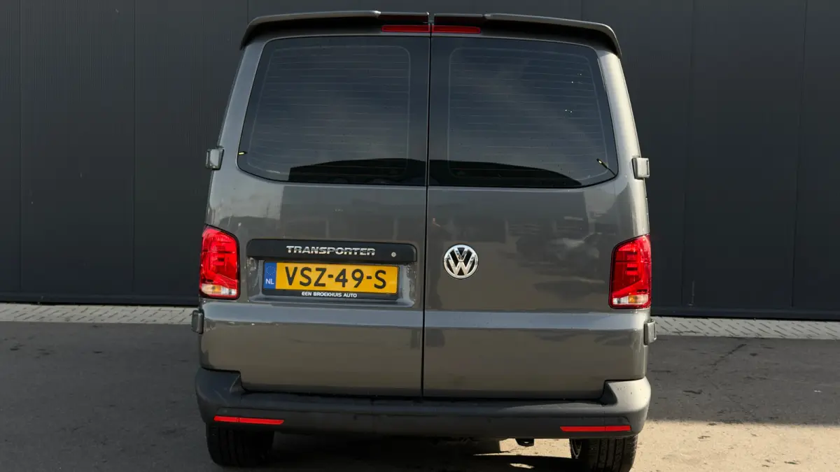 2.0 TDI L2H1 30 DC | Carplay | Cruise Control | Metaalkleur