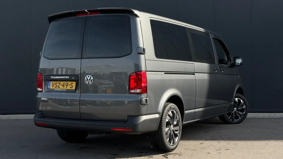 2.0 TDI L2H1 30 DC | Carplay | Cruise Control | Metaalkleur