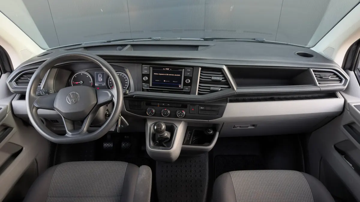 2.0 TDI L2H1 30 DC | Carplay | Cruise Control | Metaalkleur