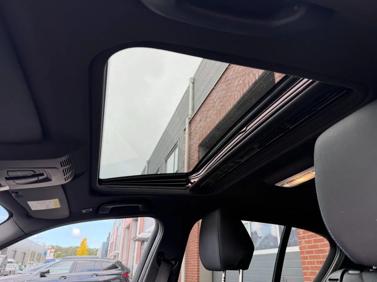 120i 184PK AUT M-Sport Led Dak Leder Carplay DAB+ PDC