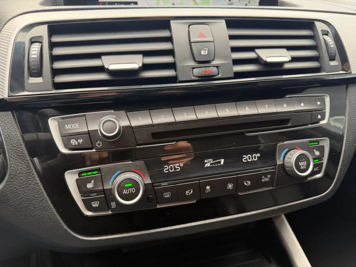 120i 184PK AUT M-Sport Led Dak Leder Carplay DAB+ PDC