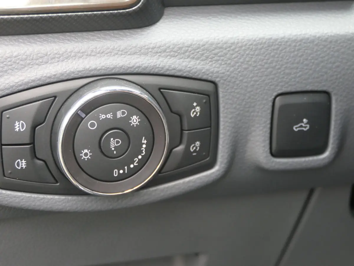 3.2 TDCi Wildtrak Supercab | Trekhaak | Camera | Adaptive Cruise | Navigatie | CarPlay/Android Auto | Navigatie | DAB