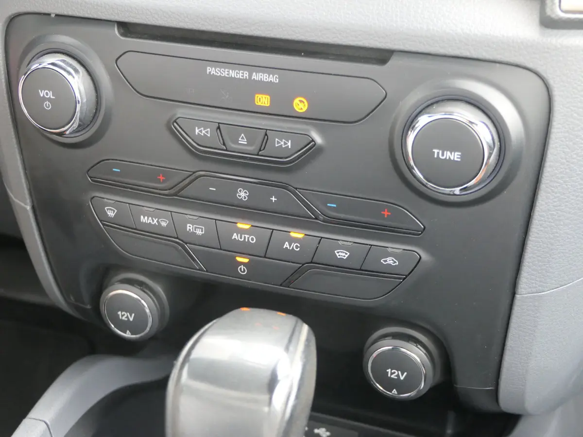 3.2 TDCi Wildtrak Supercab | Trekhaak | Camera | Adaptive Cruise | Navigatie | CarPlay/Android Auto | Navigatie | DAB