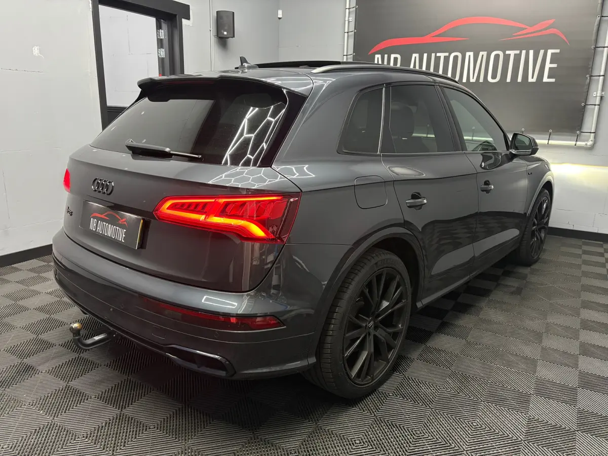 SQ5 3.0 TFSI Quattro S-line PANO TREKH