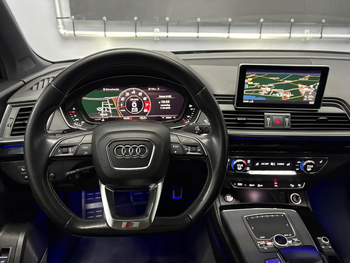 SQ5 3.0 TFSI Quattro S-line PANO TREKH