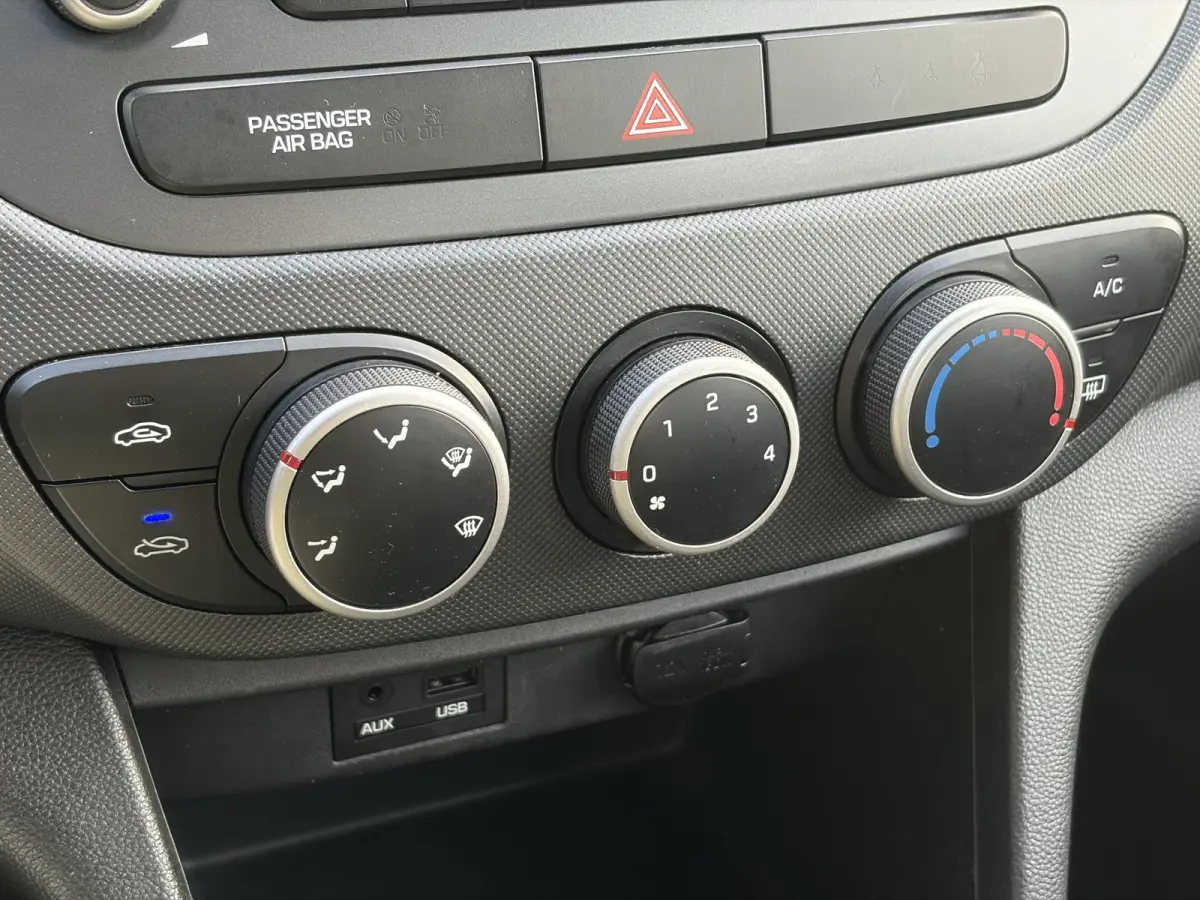 1.0i i-Motion ✓Recent beurt gehad✓Airco✓5 Deurs✓N.A.P✓Zeer Zuinig✓Bj 11-2017✓Apk tot 12-2027