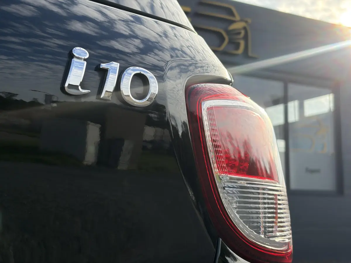 1.0i i-Motion ✓Recent beurt gehad✓Airco✓5 Deurs✓N.A.P✓Zeer Zuinig✓Bj 11-2017✓Apk tot 12-2027