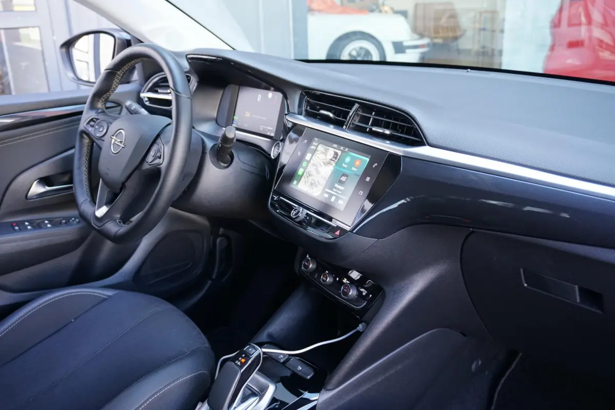 GS Line 50 kWh + CAMERA / STOEL+STUURVERWARMING / CARPLAY