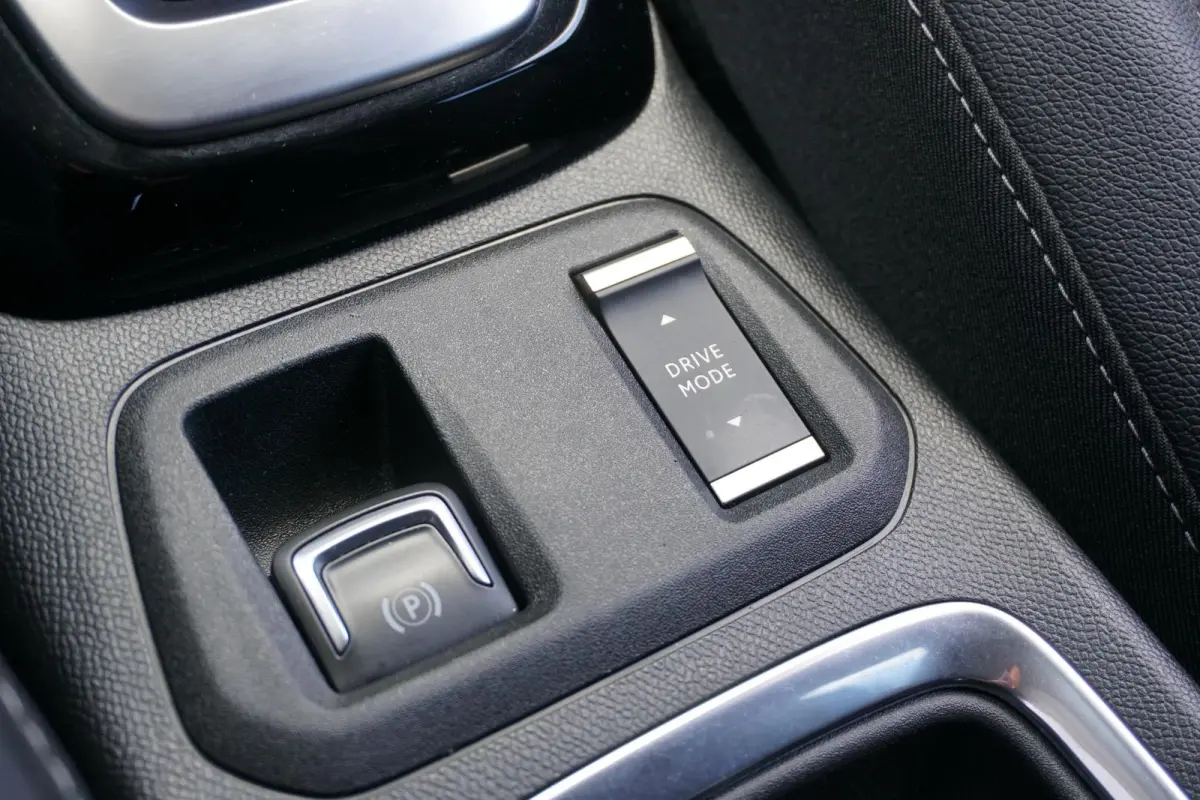 GS Line 50 kWh + CAMERA / STOEL+STUURVERWARMING / CARPLAY