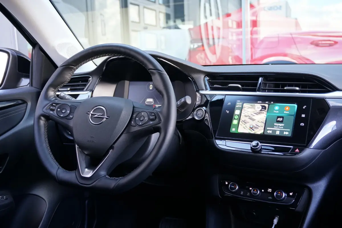 GS Line 50 kWh + CAMERA / STOEL+STUURVERWARMING / CARPLAY