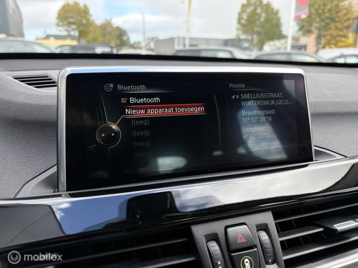 xDrive20i High Exe. Leder / HUD / LM 18 / Rijklaar!