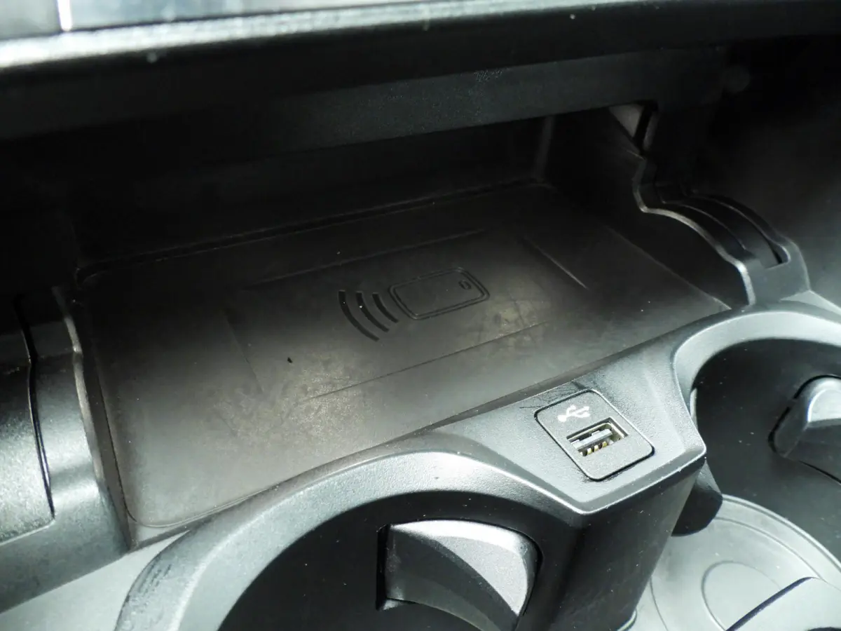M3 Competition | Laserlicht | Leder | HUD | Elektr. zetels | Keyles go | Stoelverwarming | DAB | Harman-kardon sound | Alu 19/20 inch