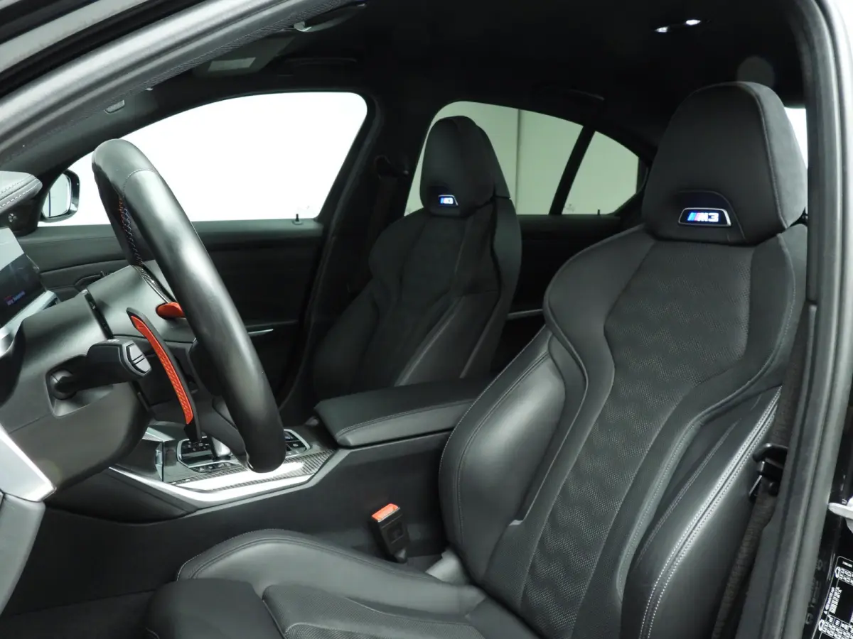 M3 Competition | Laserlicht | Leder | HUD | Elektr. zetels | Keyles go | Stoelverwarming | DAB | Harman-kardon sound | Alu 19/20 inch