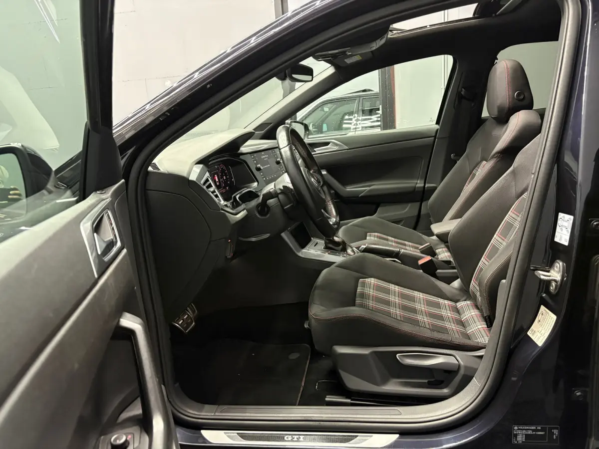 2.0 GTI Aut PANO
