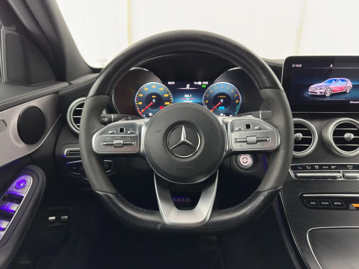 300 e Business Solution AMG Limited (Plug-in) (INCL-BTW) Aut. *LEATHER-ALCANTARA | MULTIBEAM-LED | NAVI-FULLMAP | TOPVIEW | DAB | CARPLAY | DIGI-COCKPIT | SPORTSEATS | TOWBAR | 18"ALU*