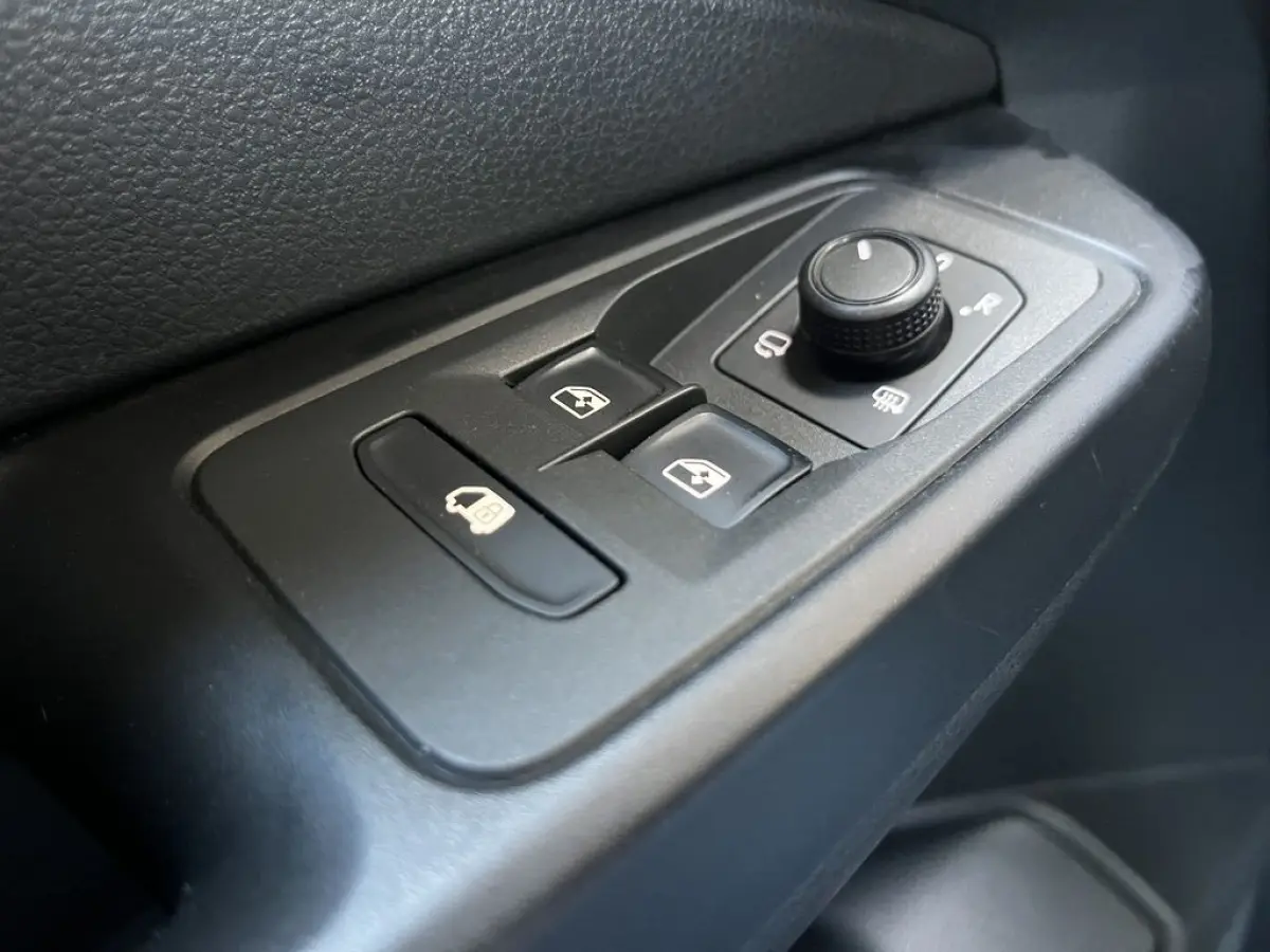Maxi 2.0 TDI 123pk E6 DSG Comfort Lease €372 p/m, Airco, Navi, Carplay, PDC, Volledig onderhoudshistorie aanwezig
